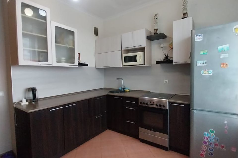 Продаётся 1-комнатная квартира, 43 м²