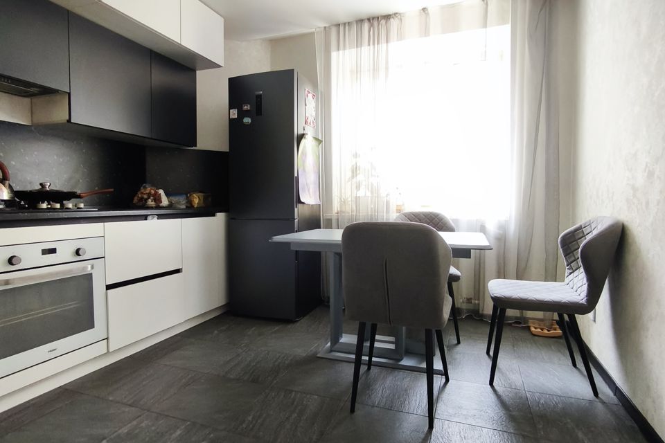 Продаётся 3-комнатная квартира, 78.3 м²