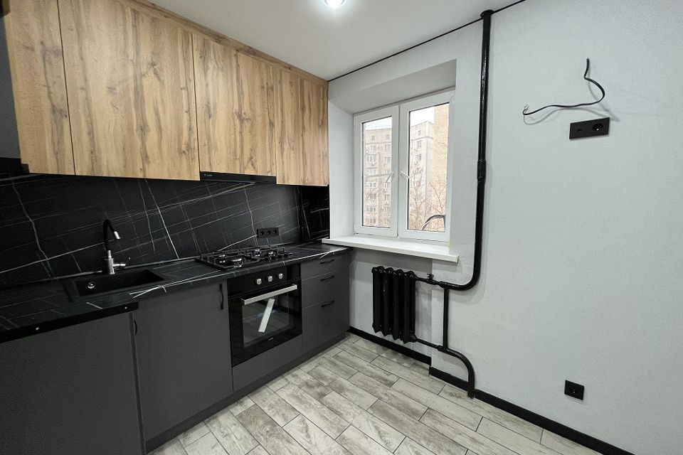 Продаётся 1-комнатная квартира, 37 м²