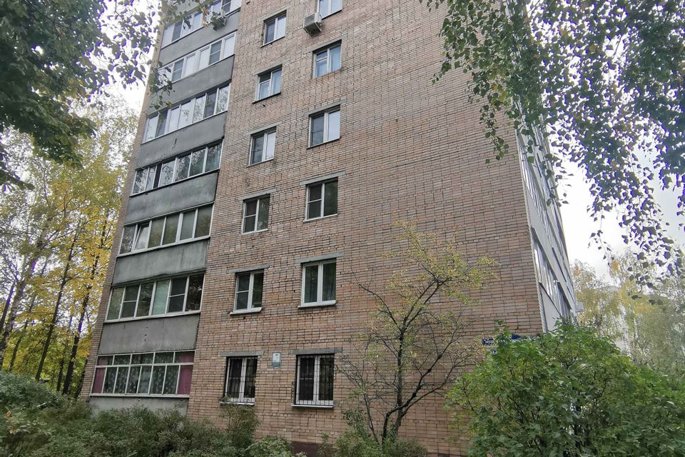 Продаётся 4-комнатная квартира, 72.1 м²