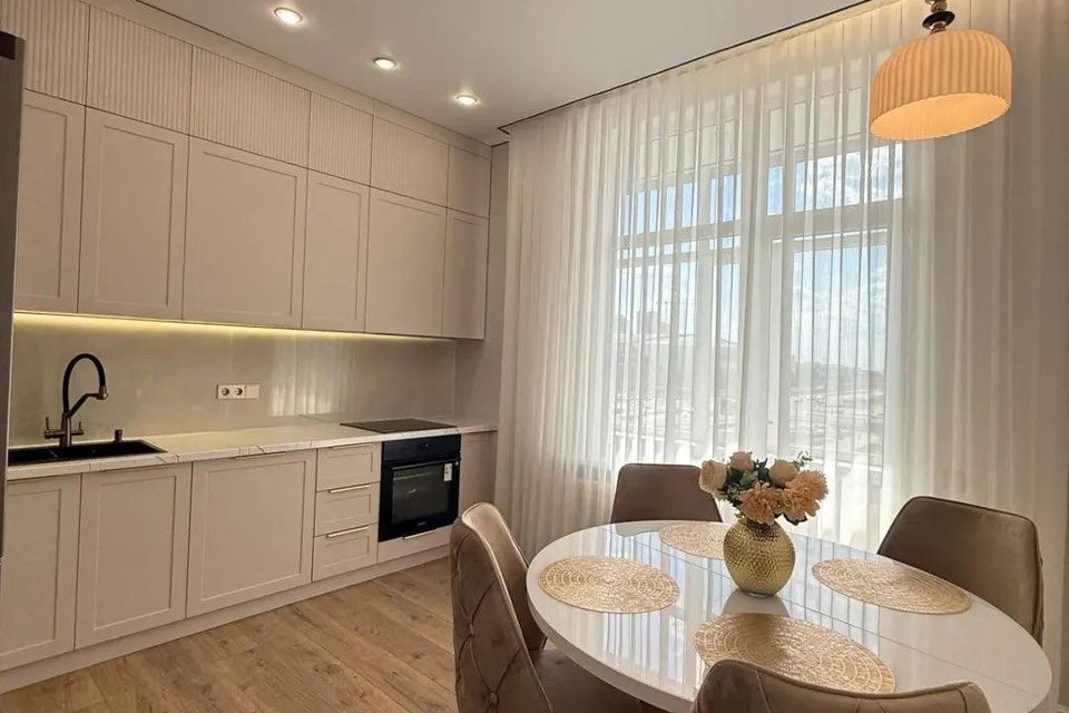 Продаётся 3-комнатная квартира, 70.2 м²
