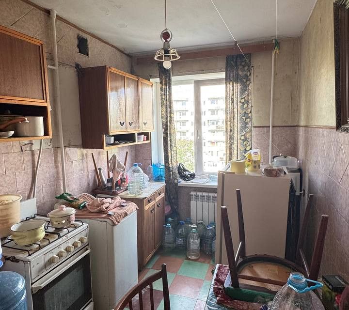 Продаётся 3-комнатная квартира, 50.7 м²