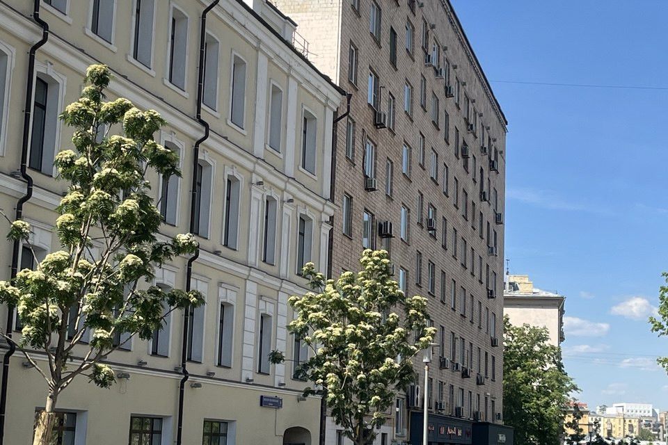 Продаётся 2-комнатная квартира, 60.9 м²