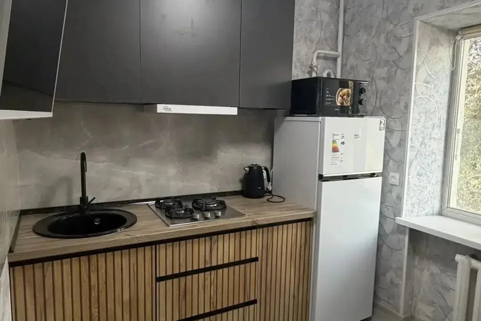 Продаётся 1-комнатная квартира, 32 м²