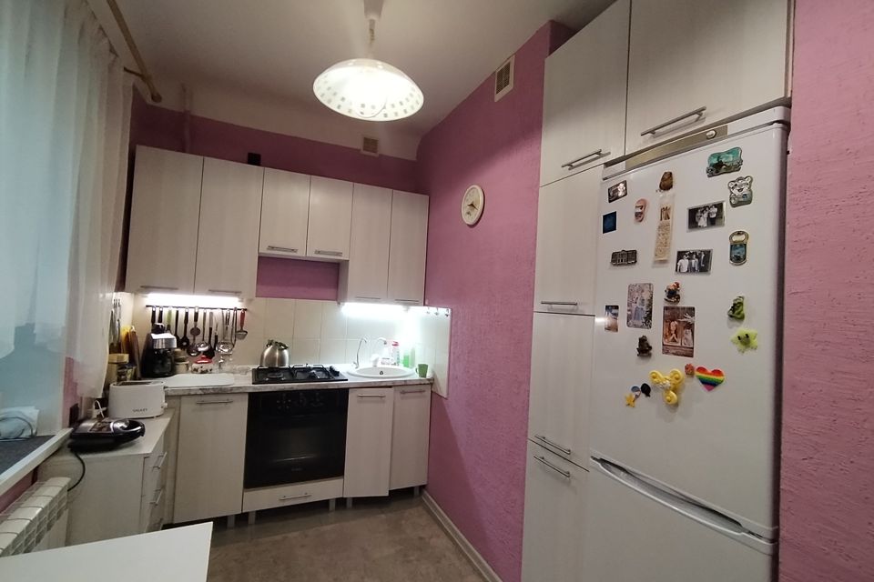 Продаётся 3-комнатная квартира, 52.2 м²
