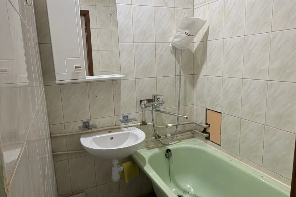 Продаётся 3-комнатная квартира, 46.6 м²