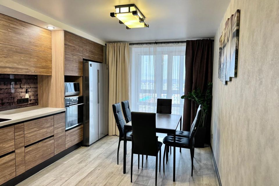Продаётся 3-комнатная квартира, 104.1 м²