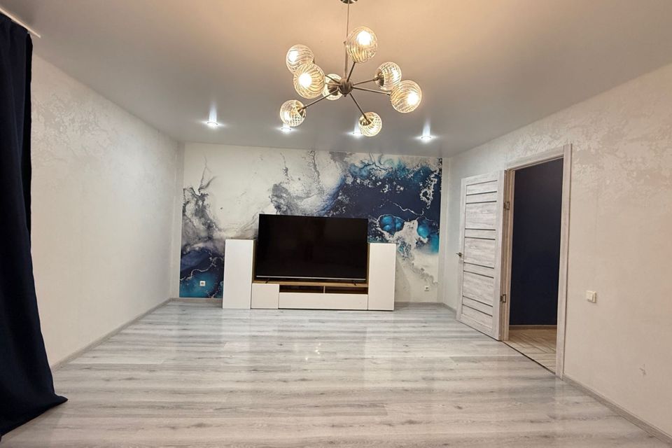 Продаётся 2-комнатная квартира, 55.9 м²