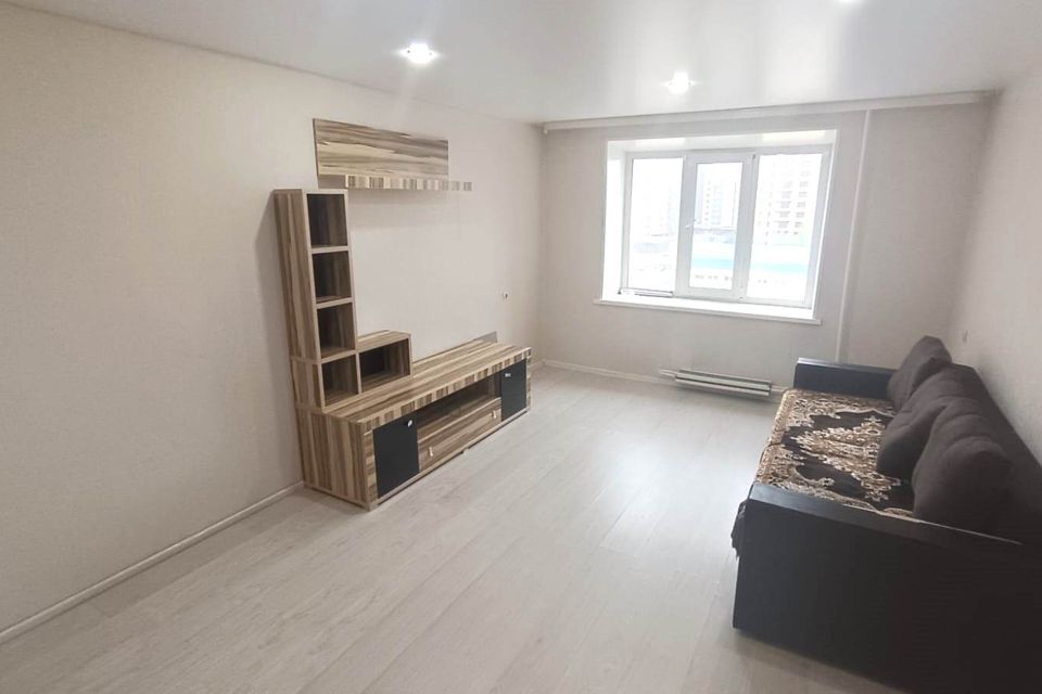Продаётся 1-комнатная квартира, 38.5 м²