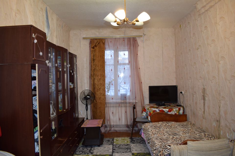 Продаётся 2-комнатная квартира, 55.5 м²