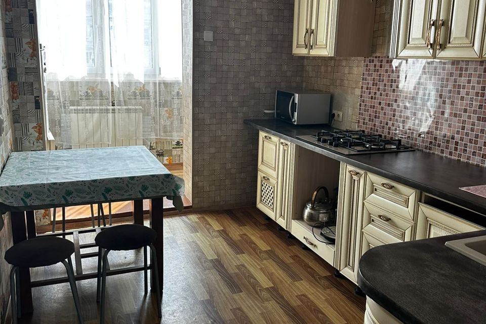 Сдаётся 3-комнатная квартира, 72.7 м²