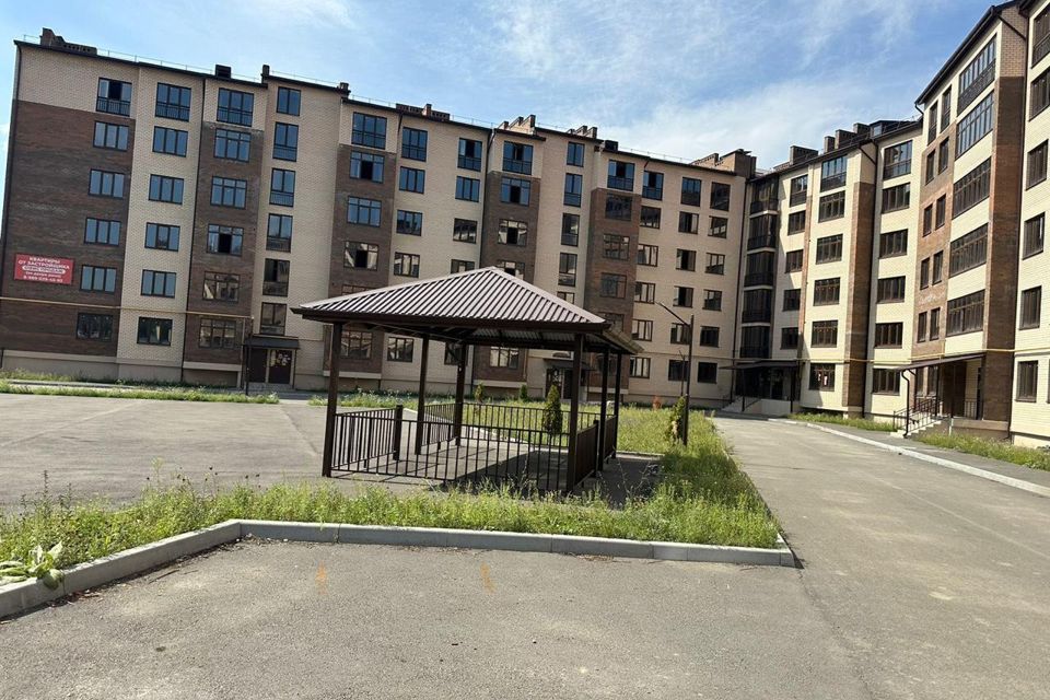 Продаётся 2-комнатная квартира, 61.3 м²