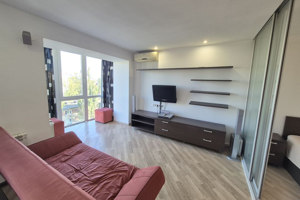 Продаётся 1-комнатная квартира, 32.9 м²