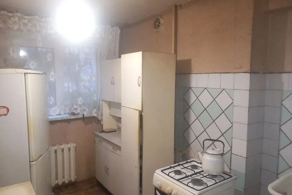 Продаётся 3-комнатная квартира, 57 м²