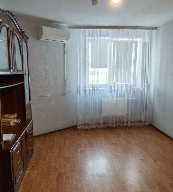 Продаётся 1-комнатная квартира, 41.7 м²