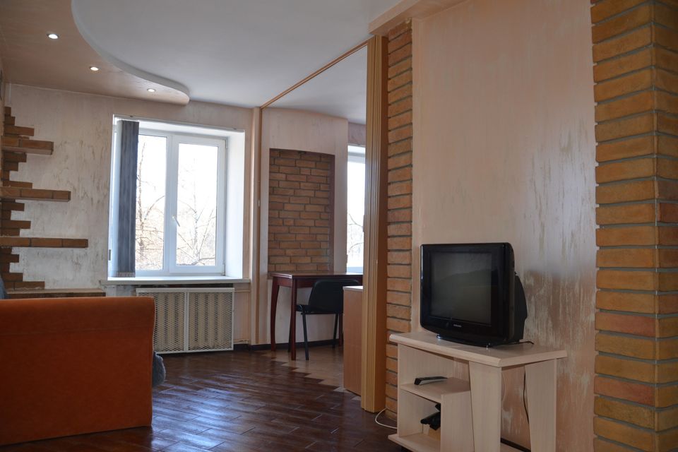 Продаётся 1-комнатная квартира, 42.5 м²