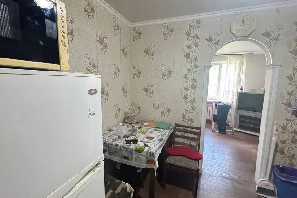Продаётся 2-комнатная квартира, 30.4 м²