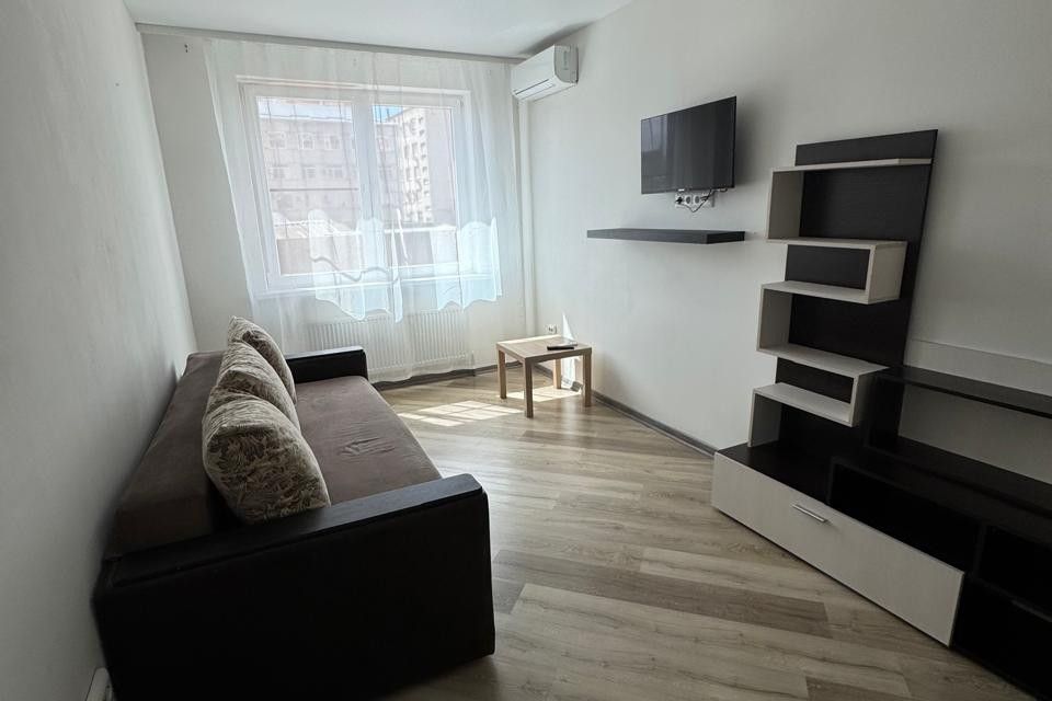 Сдаётся 1-комнатная квартира, 40 м²