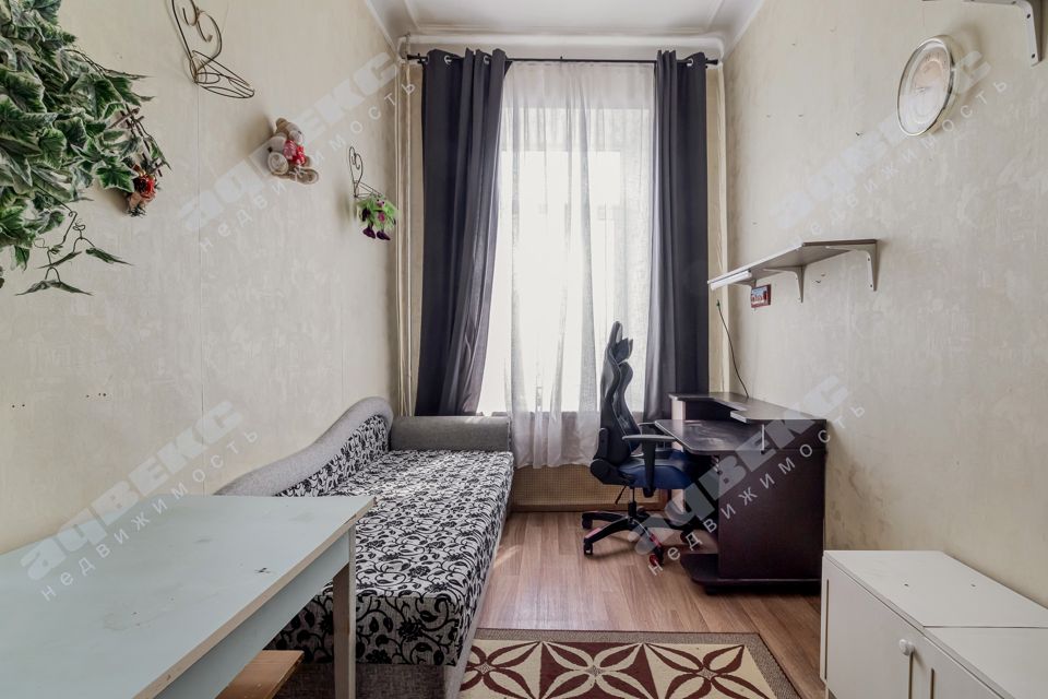 Продаётся 4-комнатная квартира, 80 м²