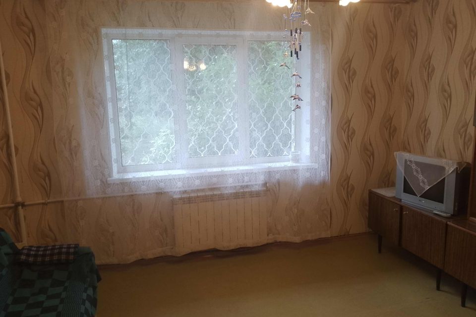 Продаётся 3-комнатная квартира, 60.5 м²