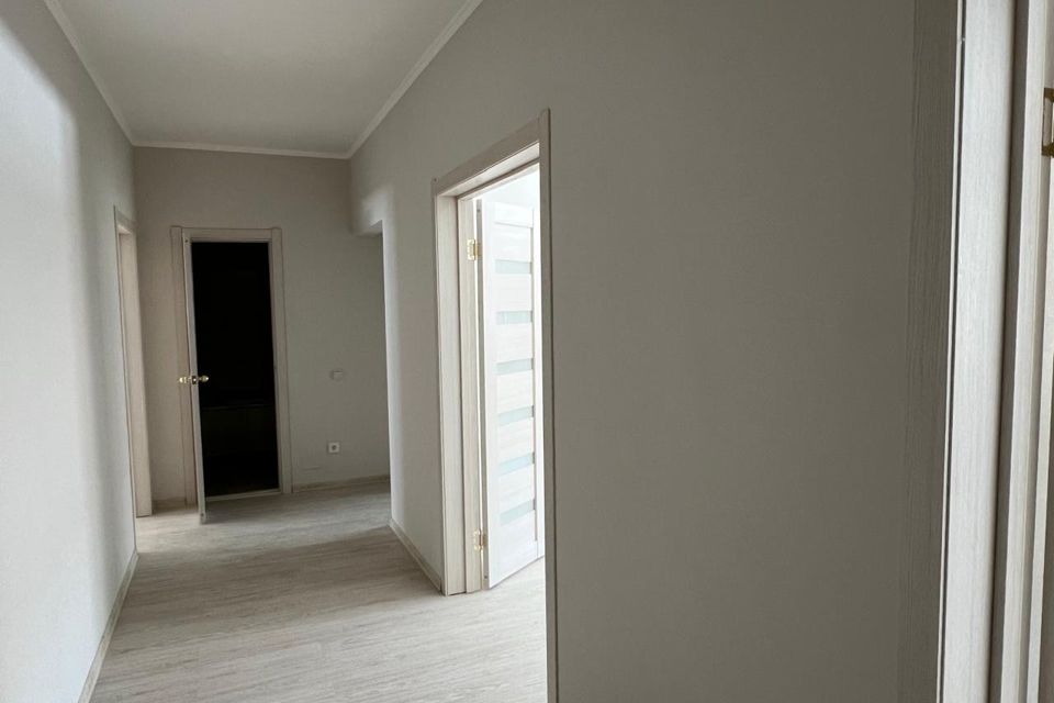 Продаётся 2-комнатная квартира, 60.7 м²