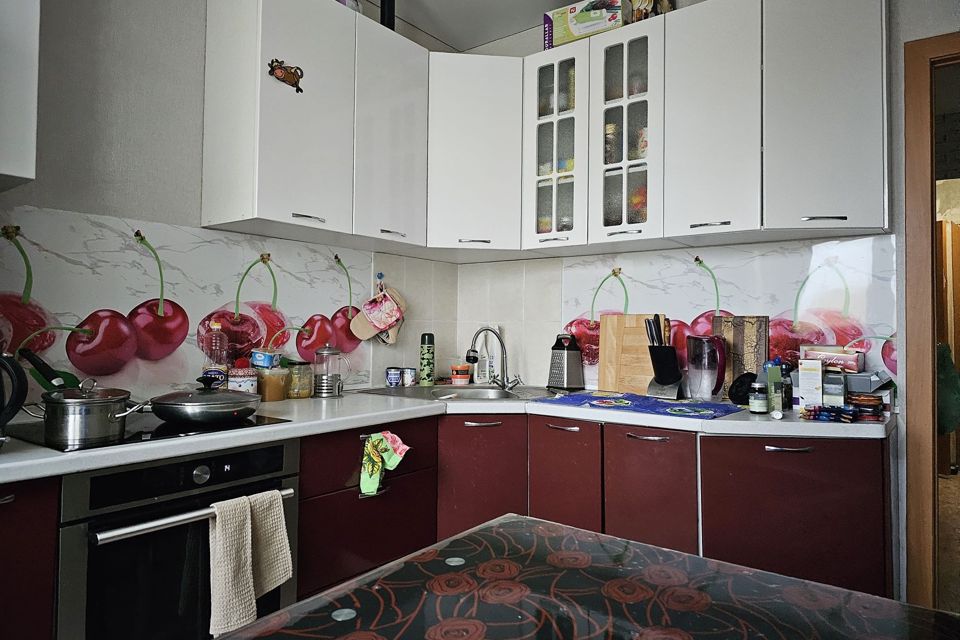 Продаётся 2-комнатная квартира, 63.2 м²