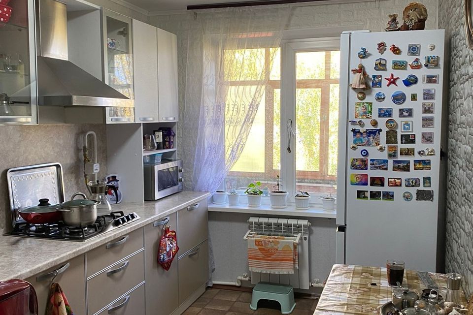 Продаётся 4-комнатная квартира, 87 м²