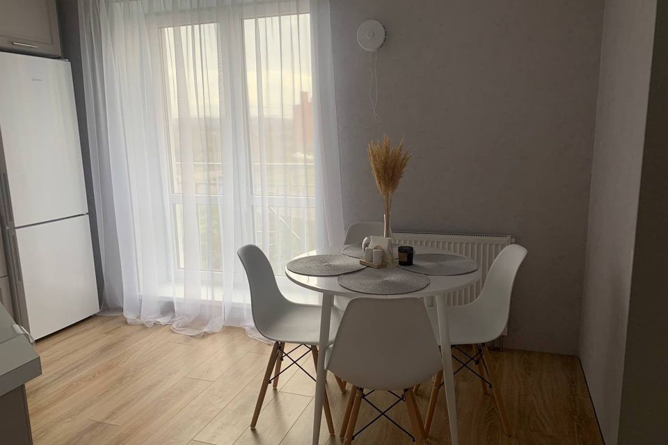 Продаётся 1-комнатная квартира, 41.3 м²