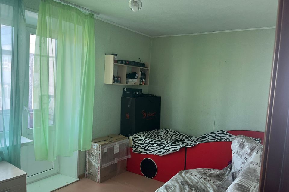 Продаётся 3-комнатная квартира, 52.9 м²