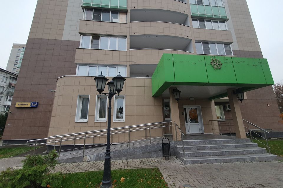 Продаётся 1-комнатная квартира, 40.8 м²