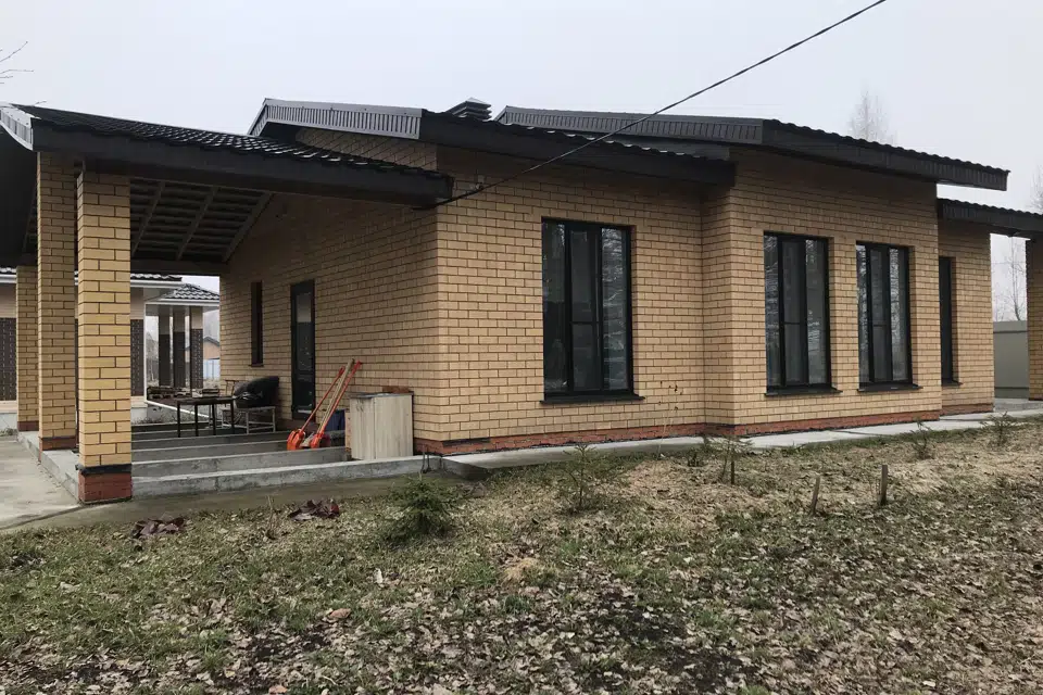 Продаётся 1-этажный дом, 98 м²