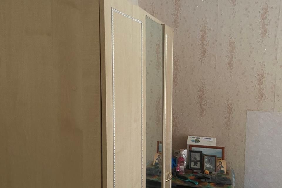 Продаётся 2-комнатная квартира, 40.7 м²