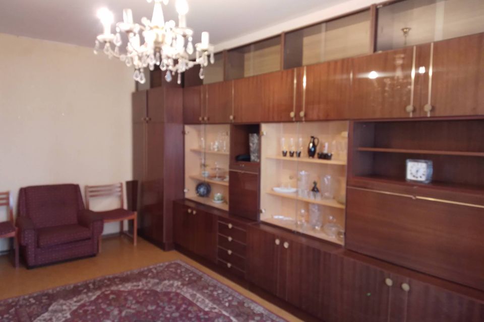 Продаётся 1-комнатная квартира, 37.3 м²