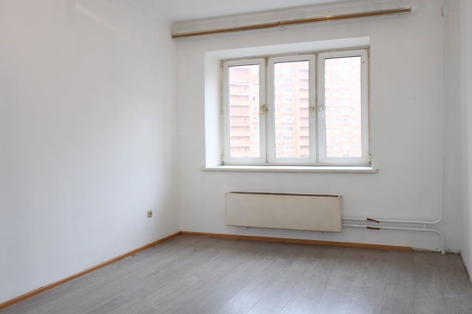 Продаётся 2-комнатная квартира, 67.2 м²