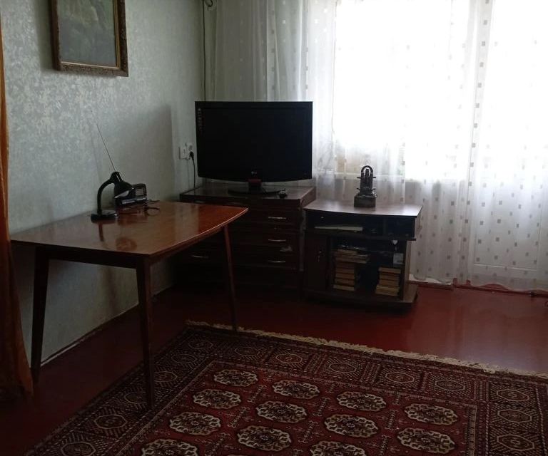 Продаётся 3-комнатная квартира, 58.5 м²