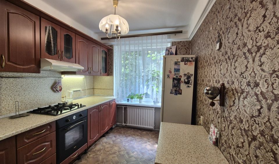 Продаётся 3-комнатная квартира, 61.9 м²