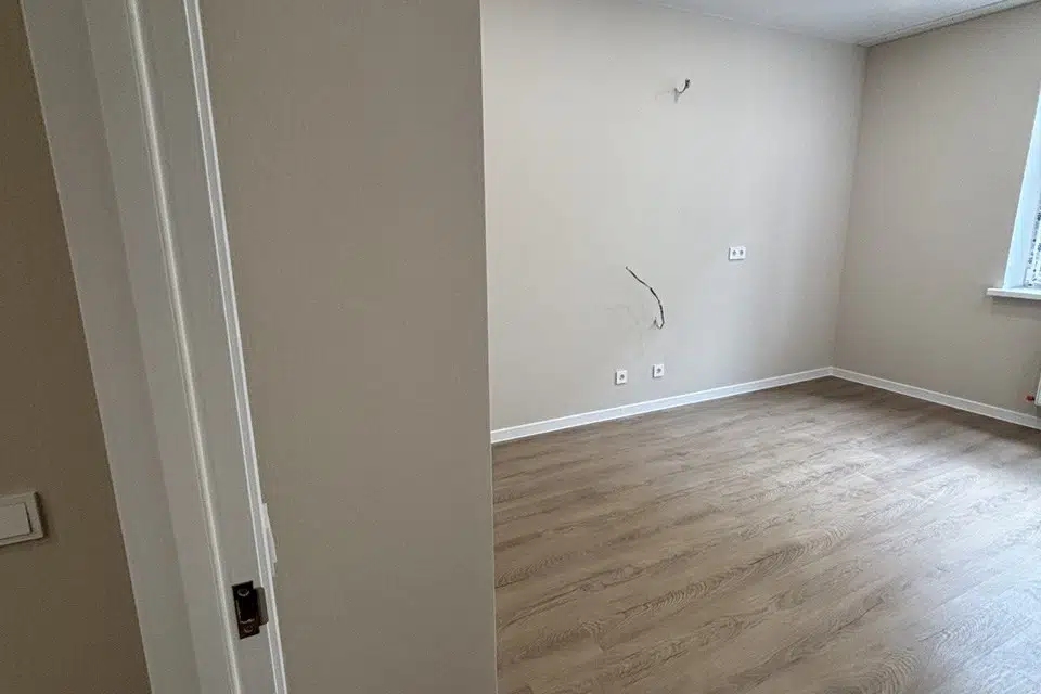 Продаётся 1-комнатная квартира, 41.8 м²