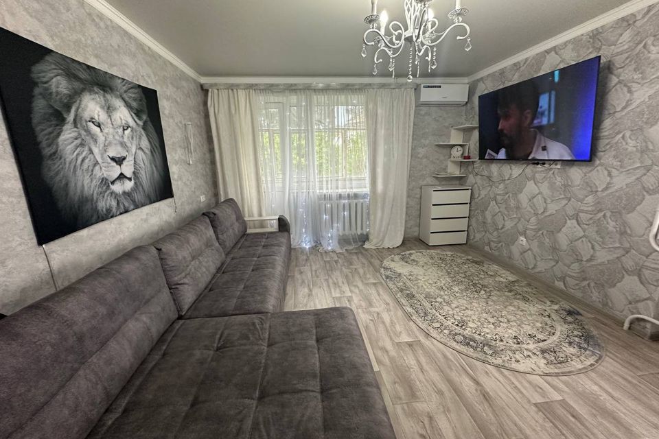 Продаётся 1-комнатная квартира, 35.2 м²