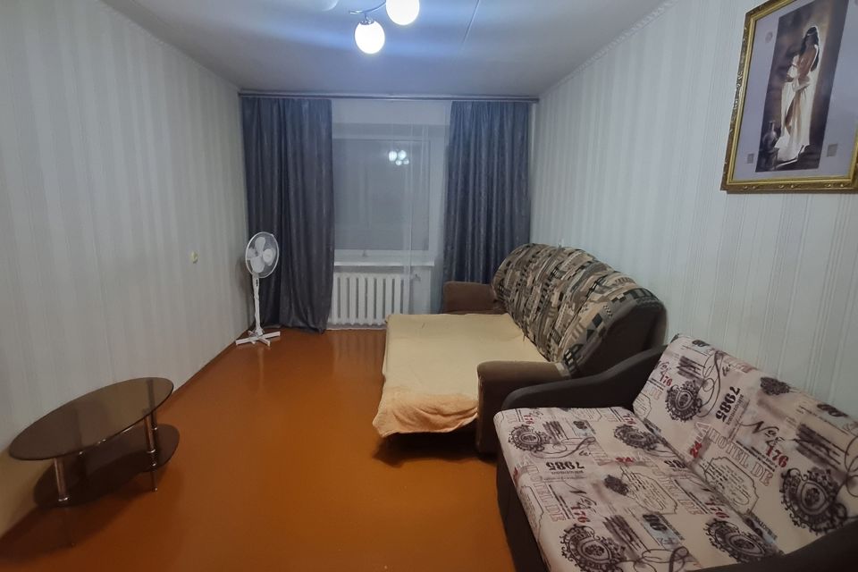 Продаётся 1-комнатная квартира, 30.5 м²