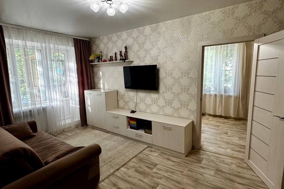 Продаётся 2-комнатная квартира, 42 м²