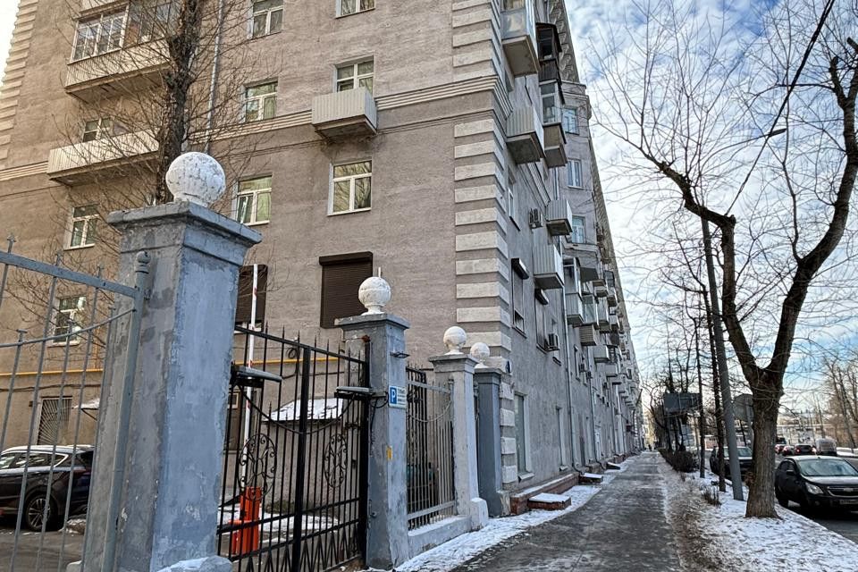 Продаётся 3-комнатная квартира, 82 м²