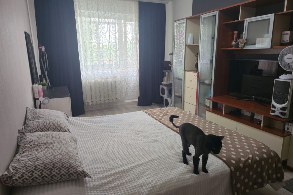 Продаётся 2-комнатная квартира, 43.8 м²