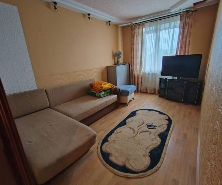 Сдаётся 4-комнатная квартира, 79.8 м²