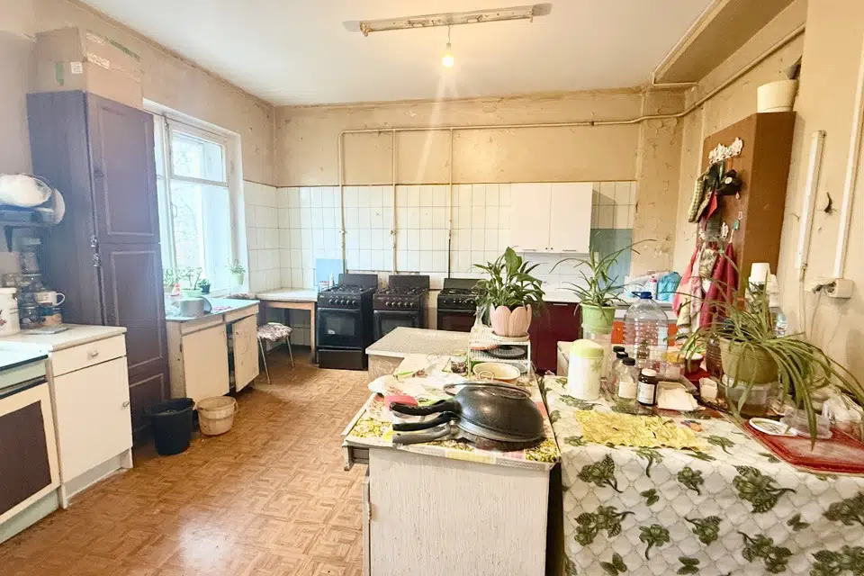 Продаётся комната в 4-комн. квартире, 13.1 м²