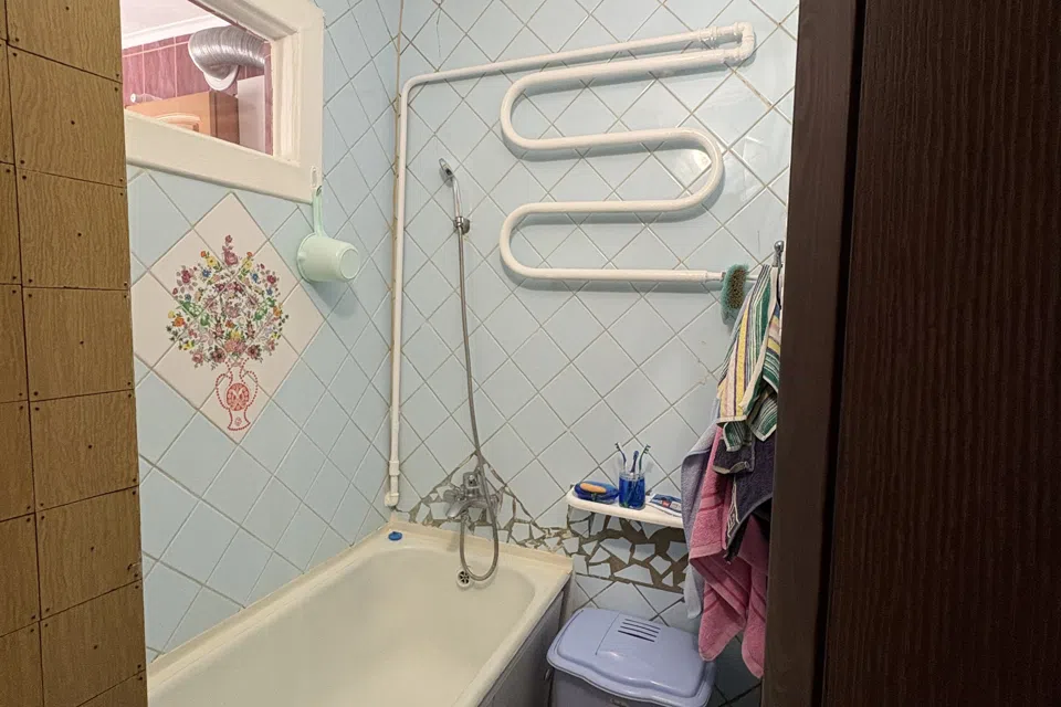 Продаётся 3-комнатная квартира, 55 м²