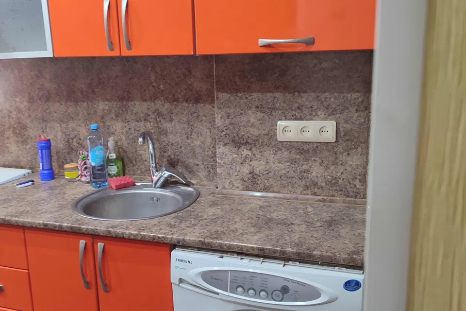 Продаётся 3-комнатная квартира, 72 м²