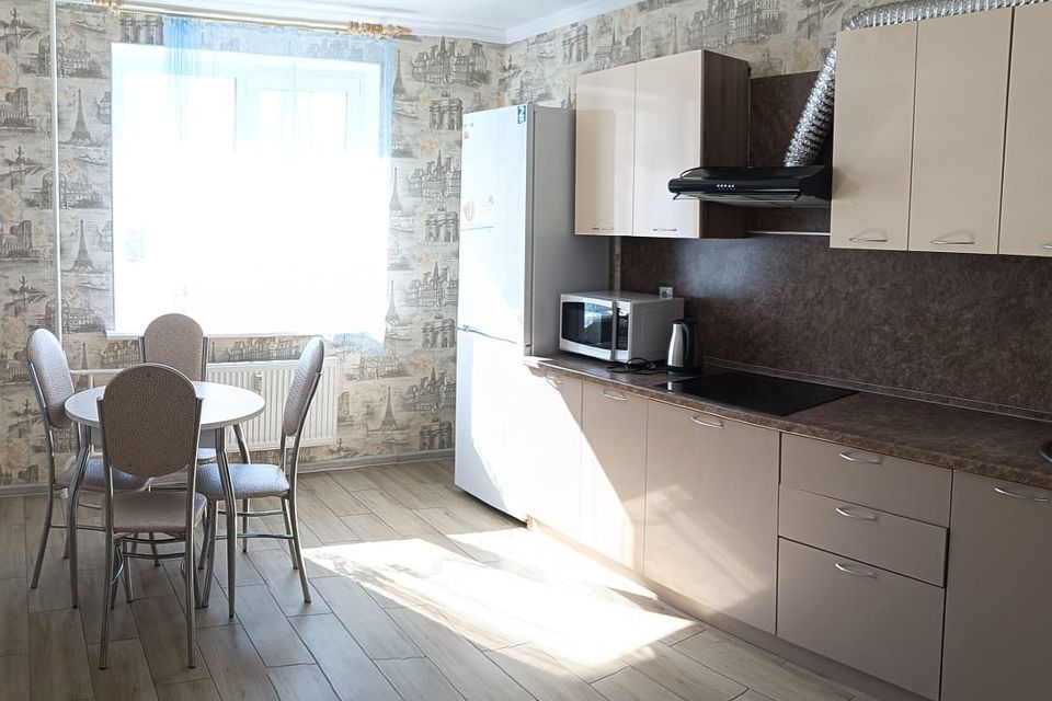 Продаётся 1-комнатная квартира, 42.4 м²