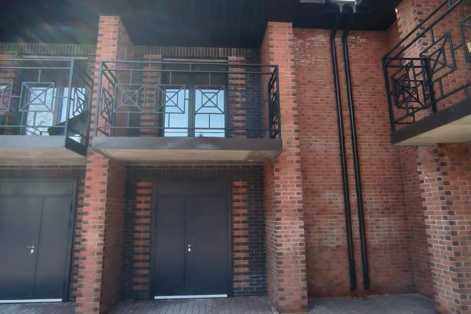 Продаётся таунхаус, 3-эт., 140.9 м²