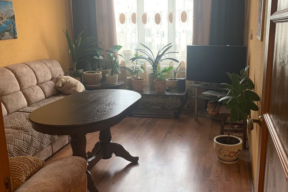 Продаётся 3-комнатная квартира, 61 м²