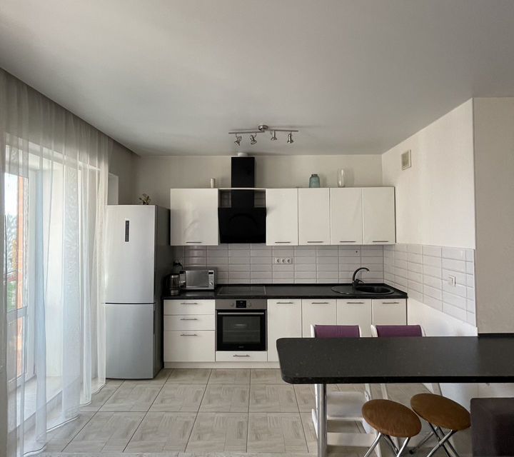 Продаётся 1-комнатная квартира, 46 м²